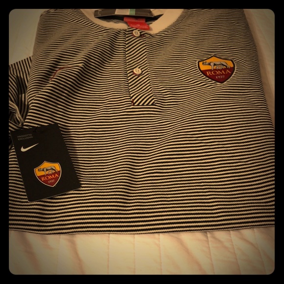 Nike polo - Picture 1 of 3